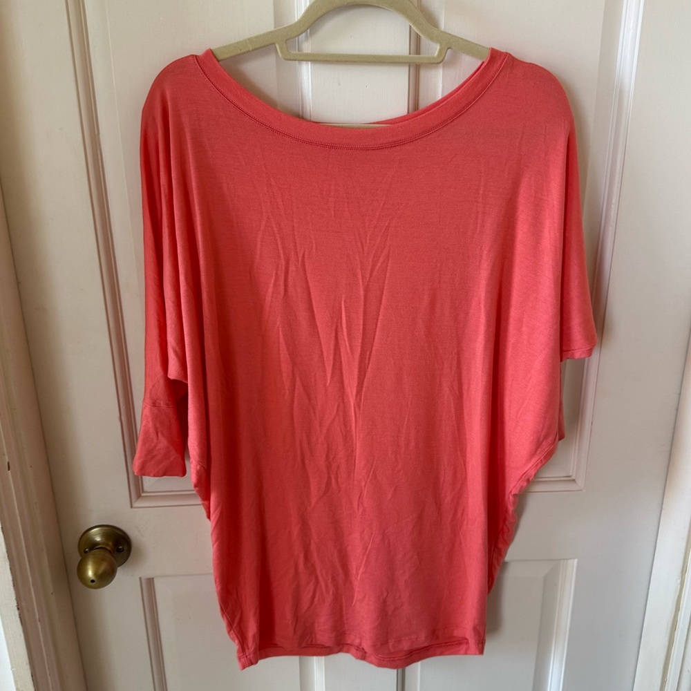 Perfect Off-the-Shoulder Top - Picture 2 of 5